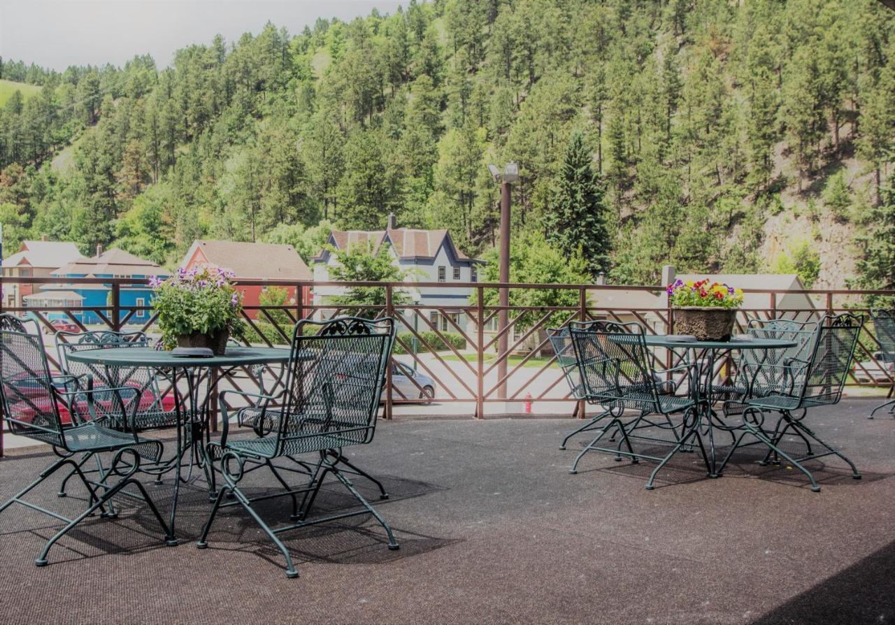 Deadwood Miners Hotel & Restaurant Bagian luar foto